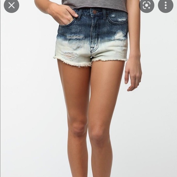 Sz 29 BDG Urban Outfitters High Rise Cheeky ombré blue to bleach shorts EUC - Picture 1 of 8